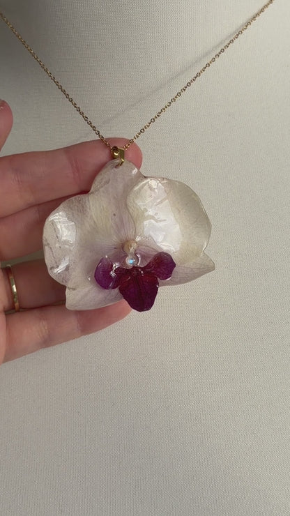 Einzelstück Orchidee Halskette mit Mondstein